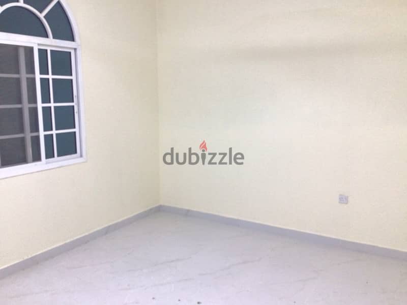 1 big studio room for rent in darsait isd with balcony 0