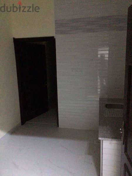 1 big studio room for rent in darsait isd with balcony 2