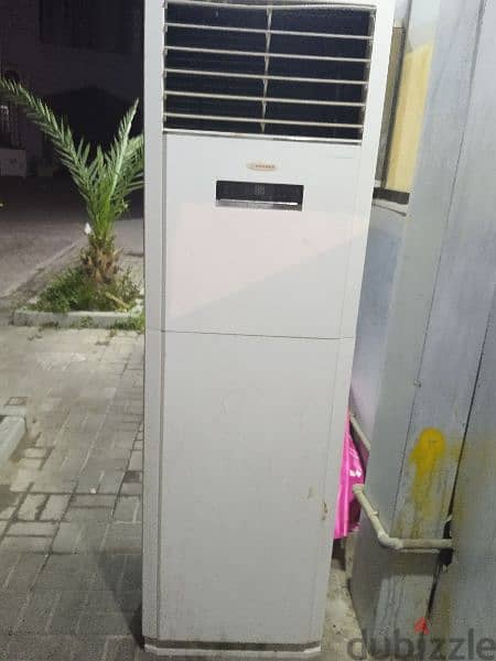 4 ton ac good condition 1