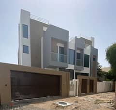 " SR-VF-443 New brand Villa to let in alhail north.