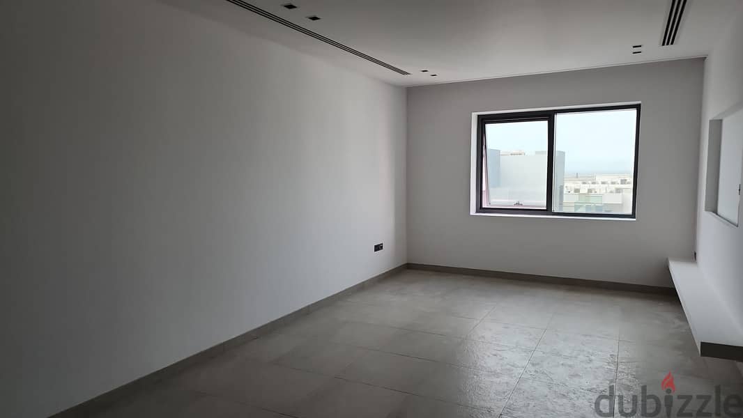 1 BR Cozy Penthouse Apartment – Muscat Hills 3