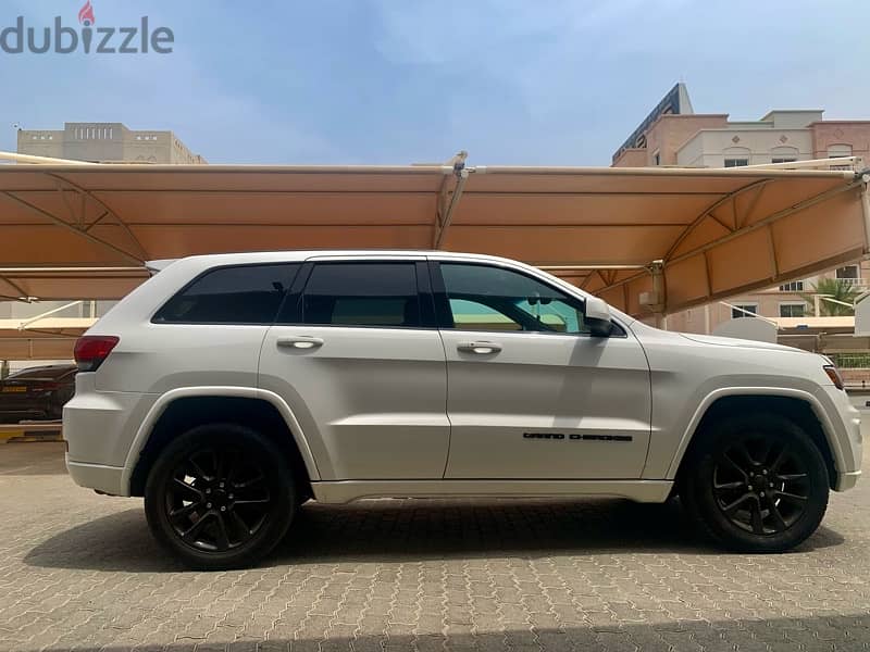 Jeep Grand Cherokee 3.6L Laredo – Imported from the USA* 4