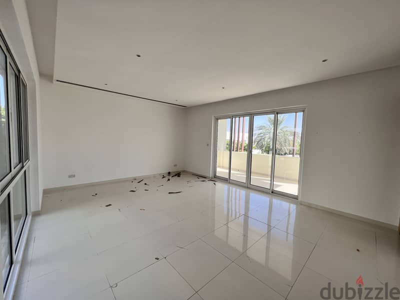 3 Bedroom Villa with Private Pool for Rent in Al Mouj Muscat 8