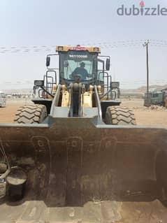 Wheel loader available for rent