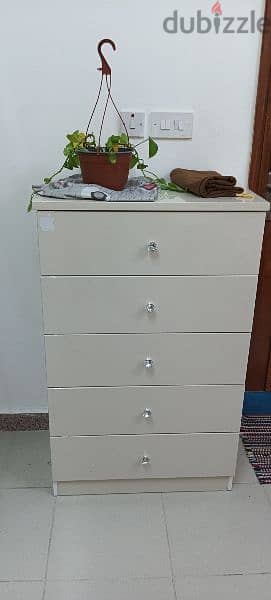 Bedroom Set  Furniture For Sale Price Just 150. OMR 3