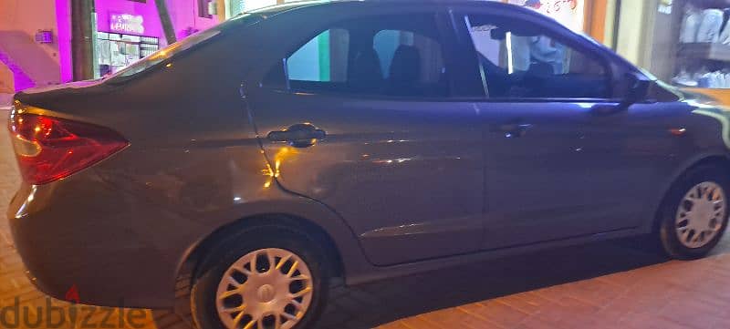 Ford Figo 2017 6