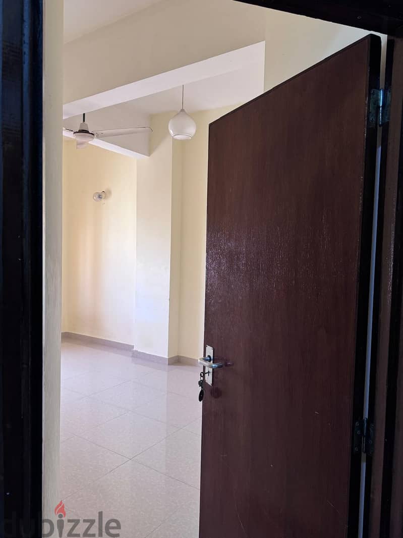 Separate Room For Rent in a Flat for Executive Batchelor in CBD Ruwi 7