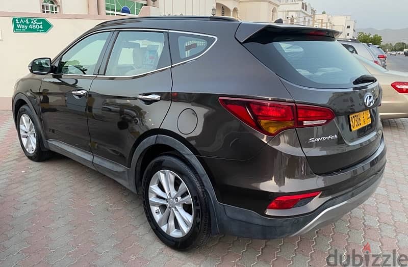 Hyundai Santa Fe 2017 3