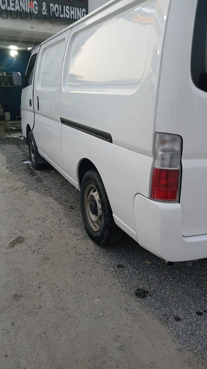 Nissan Mini Bus for Sale 3