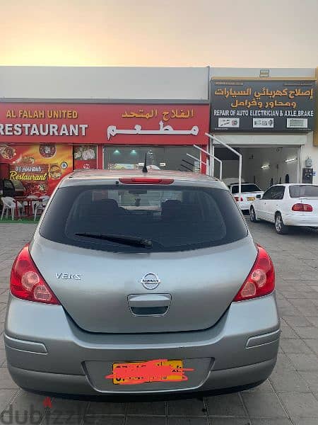 Nissan Versa 2011 3