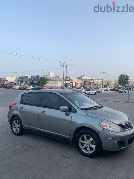 Nissan Versa 2011 6