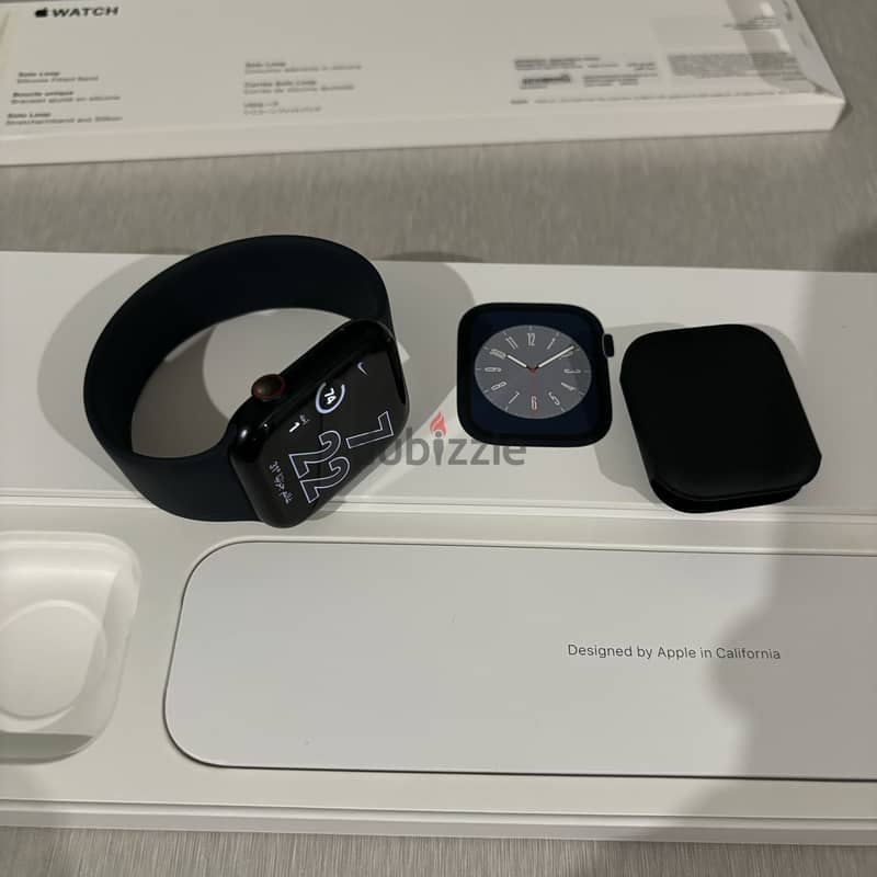 للبيع Apple Watch Series 8 with eSIM 7