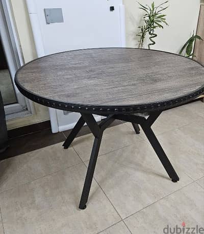 Round table from home center