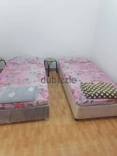 for rent 3 beds in a room