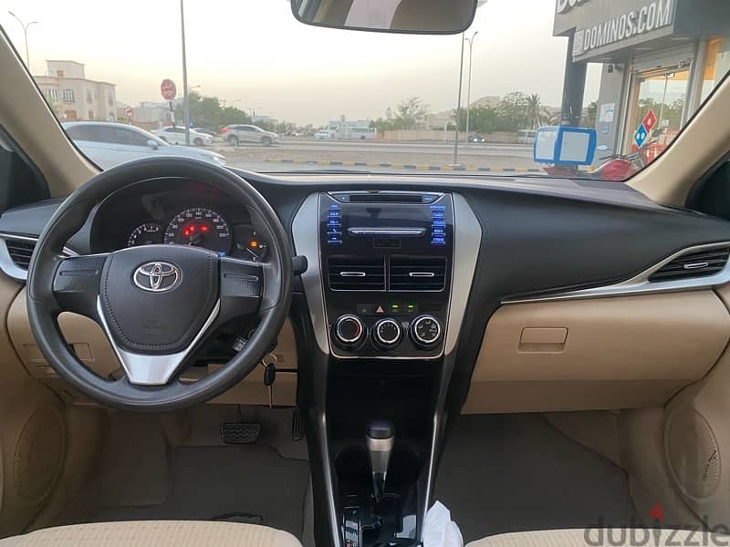 Toyota Yaris 2019 GCC Oman in perfect condition 5