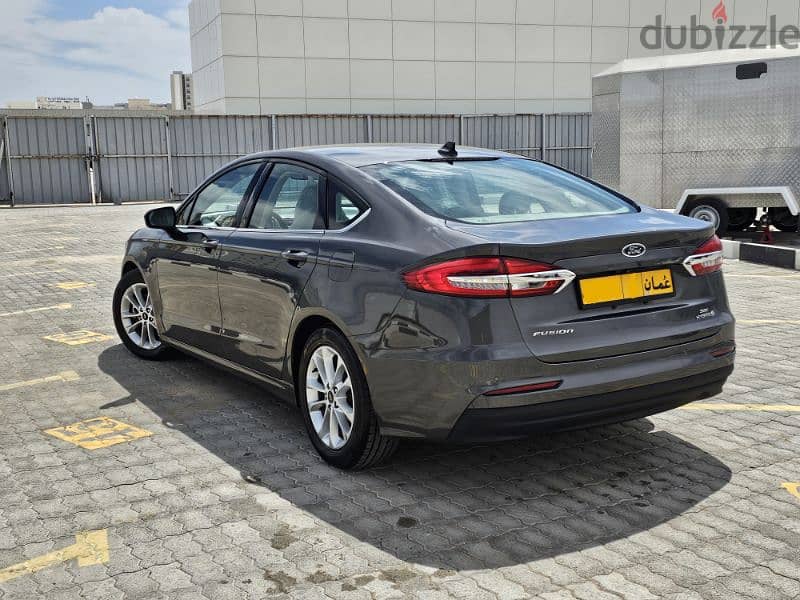 Ford Fusion 2019 3