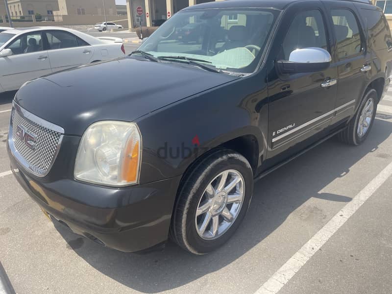 GMC Yukon 2009 Denali 4