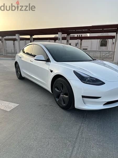 Tesla Model 3 2023 1