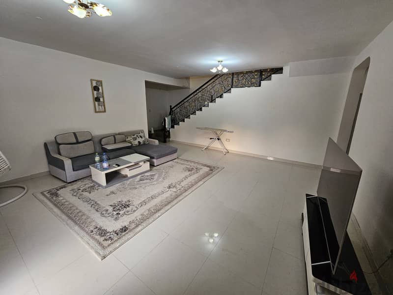 فيلا للأيجار   Villa for rent 8