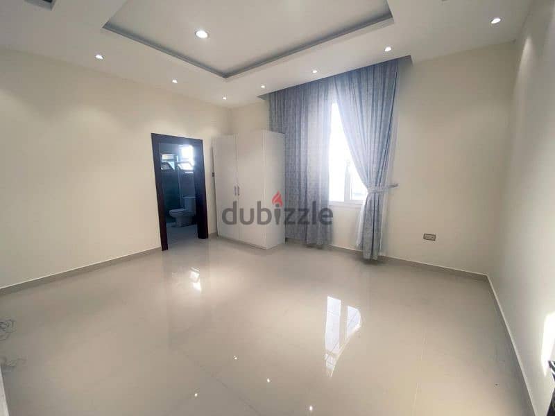 Beautiful furnished villa for rent 900 OMR 7