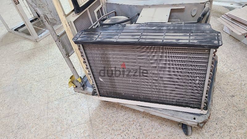 vindo ac . 2 TN good condition full cooling 5