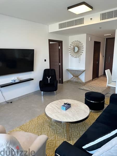 one bedroom apartment at Avenue building 10