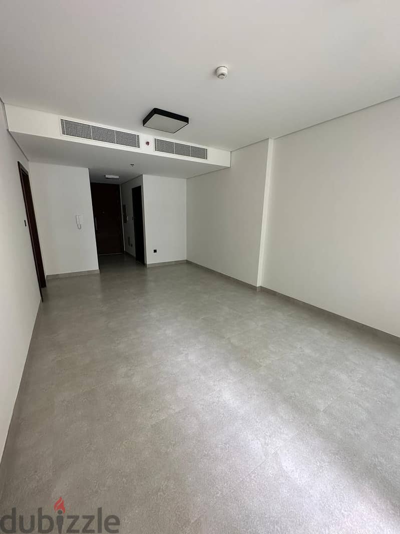 for rent 1 bhk flat  in muscat hills 5