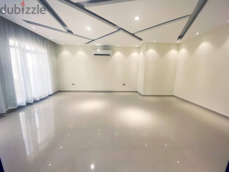 Villa for rent in Qurum 17