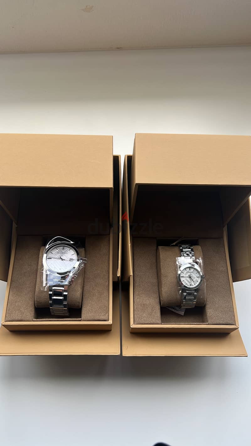 Burberry men & women watch 0