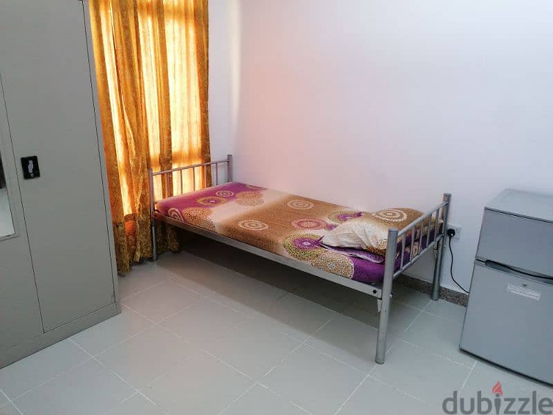 Bed Space For Rent. 35 OMR. For Muslim Male Only Indian & Pakstn 2