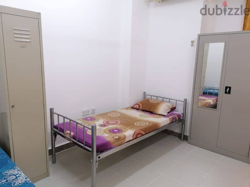 Bed Space For Rent. 35 OMR. For Muslim Male Only Indian & Pakstn 4