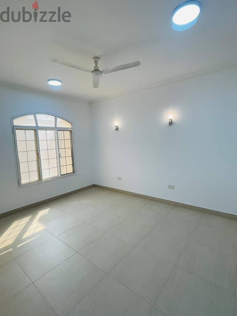 VILLA 35 - 4BHK VILLA IN REHAB COMPLEX MAWALEH SOUTH 13