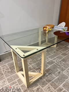 fully glass coffy or dining table