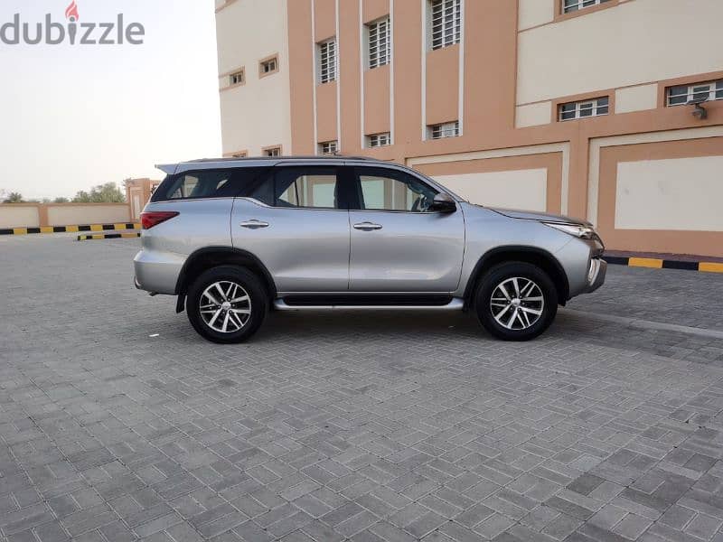 Fortuner VXR 2019 1