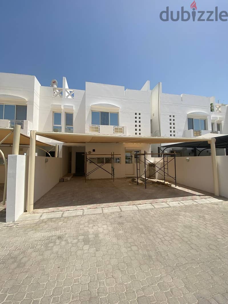 "SR-ZN-603 *Charming Attached Villa for Rent in Al Hail South* 1