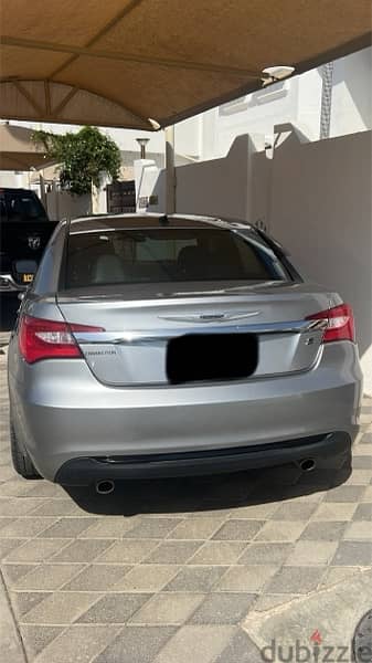 Chrysler 200/200C EV 2014 3