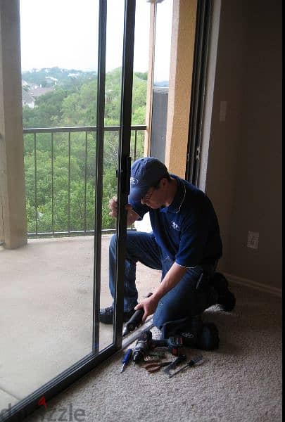 we do all type of glass repairing 1