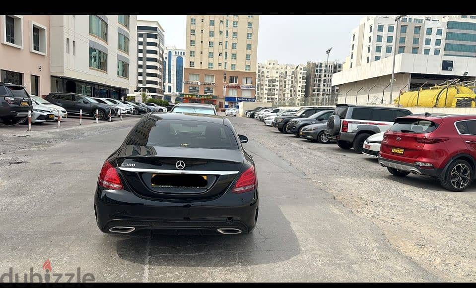 Mercedes C 300 American, Black,OMR 6500 slightly Negotiable 1