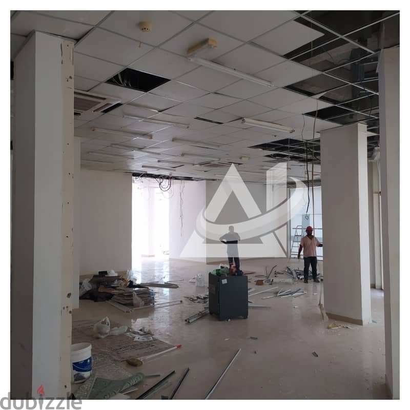 ADC101** Spacious open space Showroom for rent in Al Mawaleh, close t 10