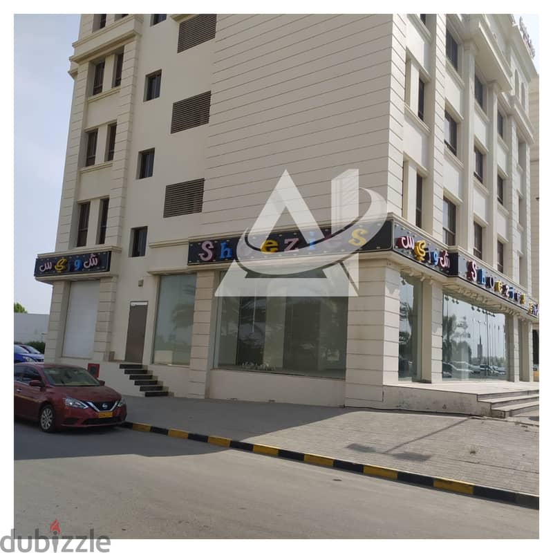 ADC101** Spacious open space Showroom for rent in Al Mawaleh, close t 14