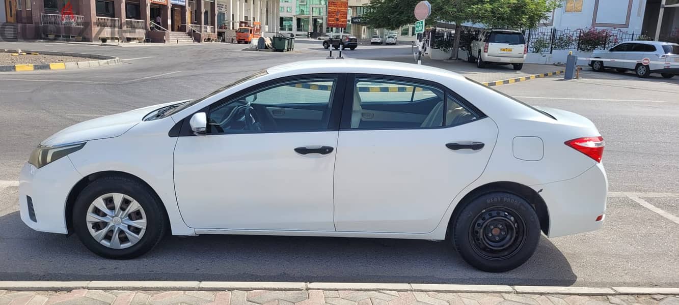 Toyota Corolla 2015 1