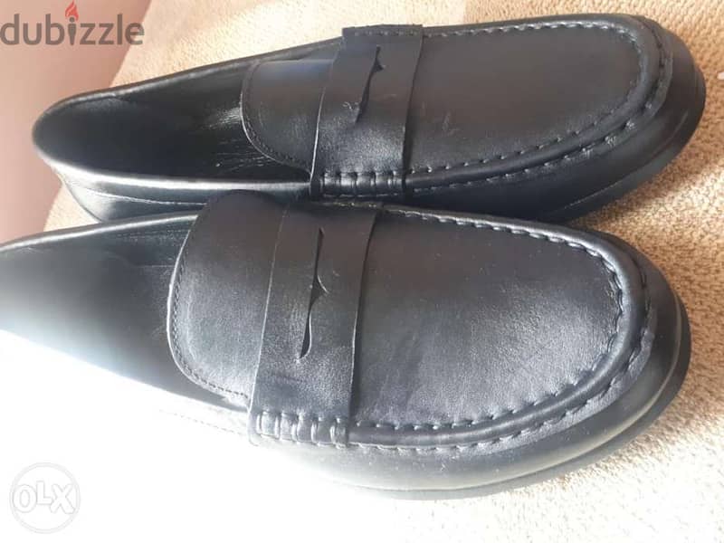 Solid black genuine loafers (1) 2