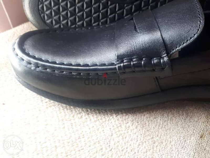 Solid black genuine loafers (1) 0