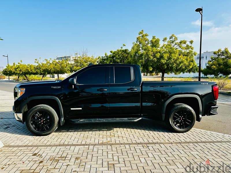 GMC Sierra 2019 New shape 4