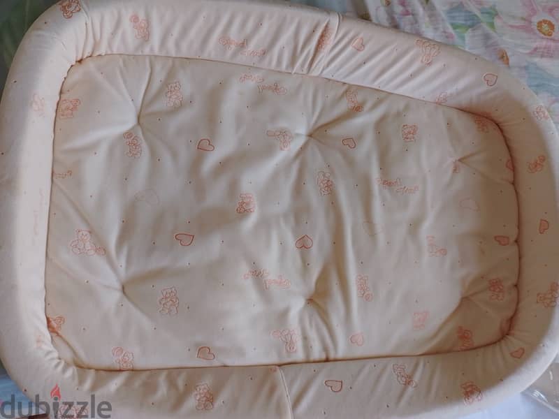 Kids mattress on urgent sale 4