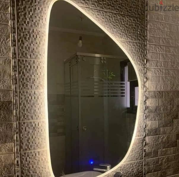 mirror with stan & LEd light 8