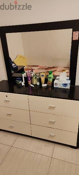 dressing table 1