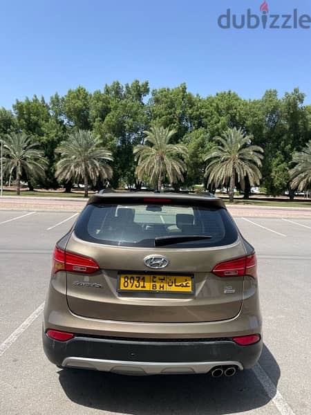 Hyundai Santa Fe 2013 1