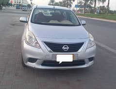 Nissan Sunny 2012