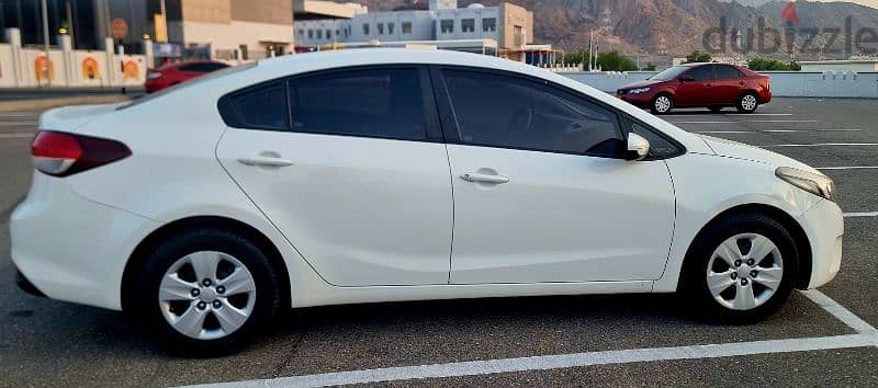 Kia Cerato 2018 in excellent condition 4